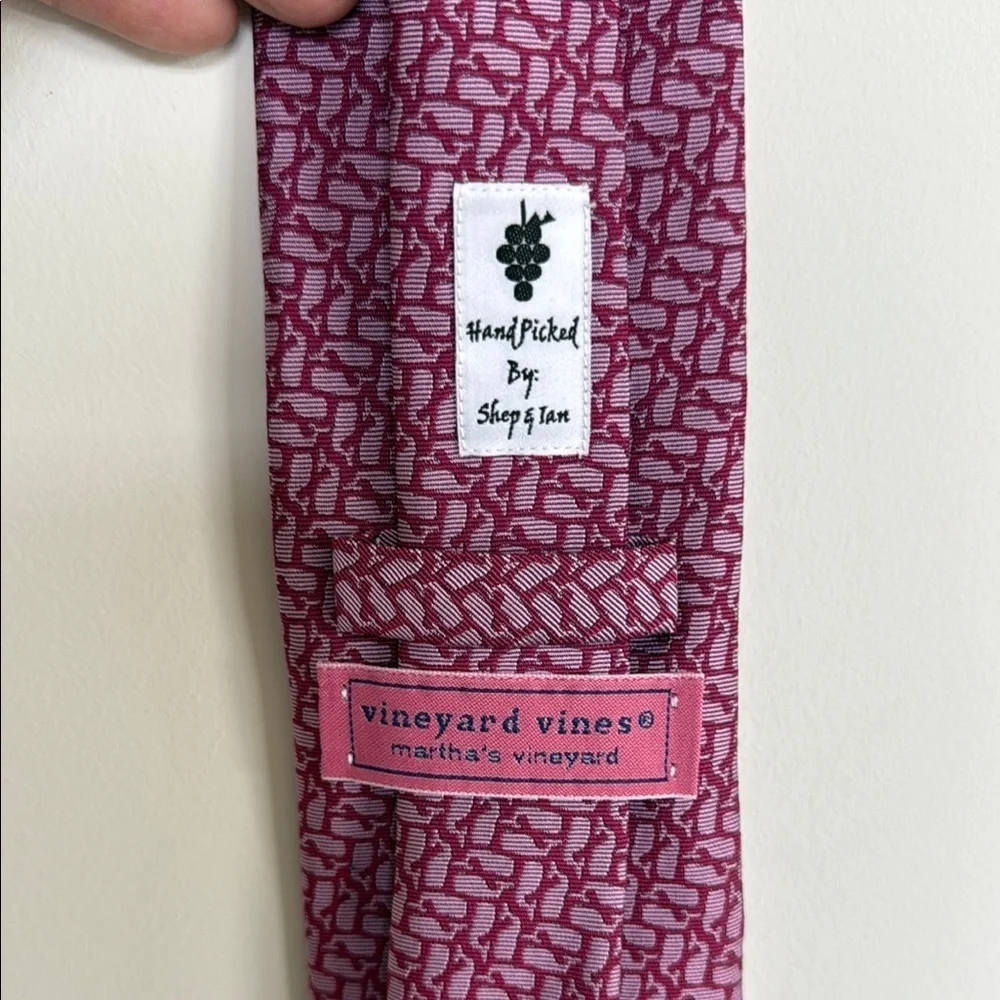 New Vineyard Vines Purple Silk Tie